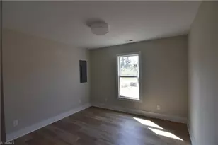 109 Fletcher's Farm Dr, Thomasville, NC 27360 - Photo 15