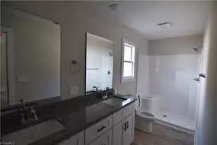 109 Fletcher's Farm Dr, Thomasville, NC 27360 - Photo 13