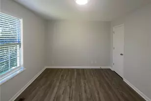 317 Gant St, Greensboro, NC 27401 - Photo 5