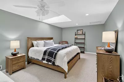 233 Lakeview Place #D-2, Jefferson, NC 27640 - Photo 29