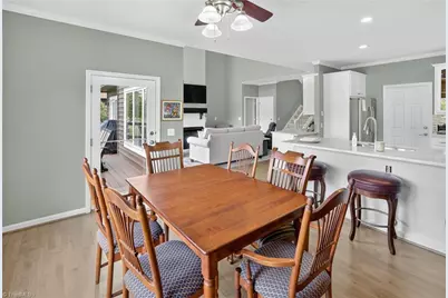 233 Lakeview Place #D-2, Jefferson, NC 27640 - Photo 15