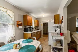 312 Brookview Dr, Boomer, NC 28606 - Photo 5