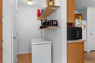 170 Garrett Ln, Thomasville, NC 27360 - Photo 17