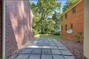 2310 Belmont Dr, Reidsville, NC 27320 - Photo 43