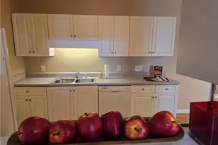 3015 Winston Dr, Burlington, NC 27215 - Photo 15