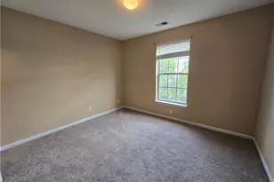 3015 Winston Dr, Burlington, NC 27215 - Photo 19