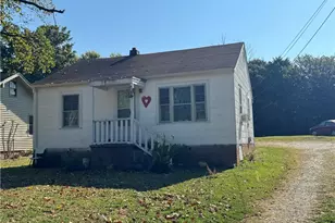 5464 Old Thomasville Rd, High Point, NC 27263 - Photo 9