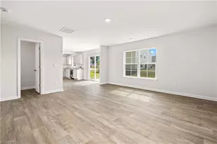 403 White Spruce Ct, Thomasville, NC 27360 - Photo 5