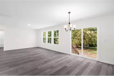 17 Grace Drive, Thomasville, NC 27360 - Photo 9