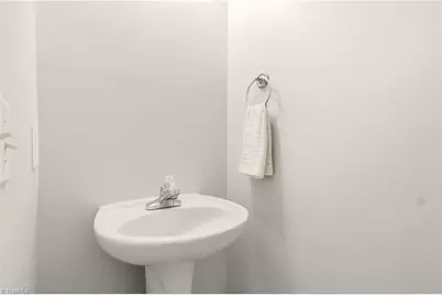 2166 Glen Cove Way, High Point, NC 27265 - Photo 21