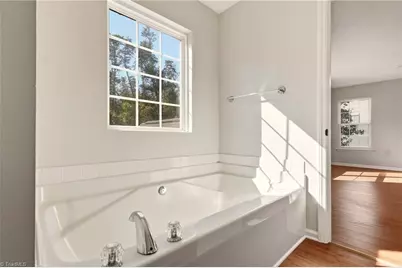 2166 Glen Cove Way, High Point, NC 27265 - Photo 27