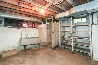 1000 Sykes Avenue, Greensboro, NC 27405 - Photo 25