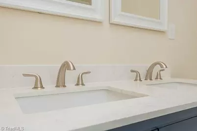 206 Abbotts Avenue, Lexington, NC 27292 - Photo 23