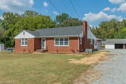 206 Abbotts Avenue, Lexington, NC 27292 - Photo 1