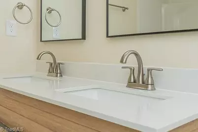 206 Abbotts Avenue, Lexington, NC 27292 - Photo 29