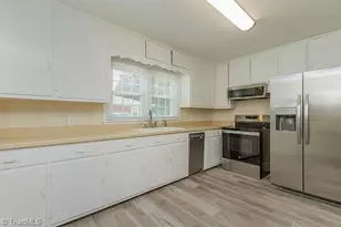 206 Abbotts Ave, Lexington, NC 27292 - Photo 3