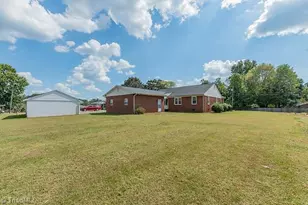 206 Abbotts Ave, Lexington, NC 27292 - Photo 37