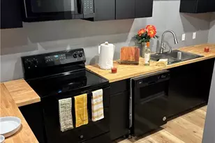 825 Coventry Ln, Statesville, NC 28677 - Photo 3