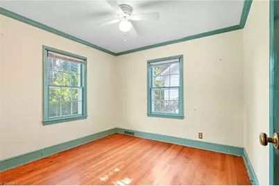 526 Ashland Drive, Greensboro, NC 27403 - Photo 21