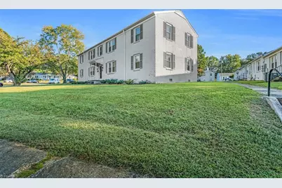 1700 Roslyn Drive #29 D, Burlington, NC 27215 - Photo 5