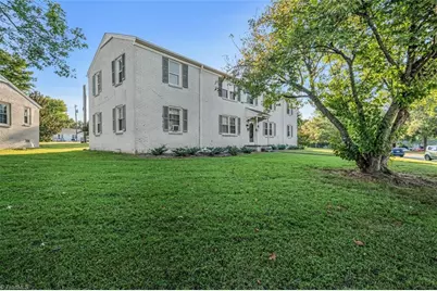 1700 Roslyn Drive #29 D, Burlington, NC 27215 - Photo 3