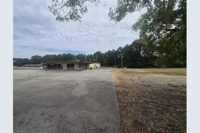 1055 Albemarle Road, Troy, NC 27371 - Photo 11