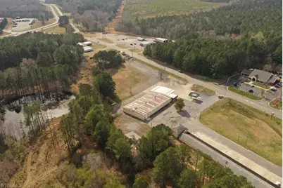 1055 Albemarle Road, Troy, NC 27371 - Photo 5