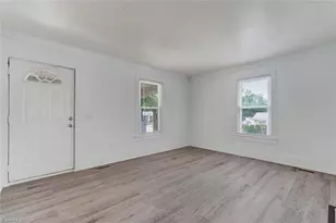 801 Watson St, Reidsville, NC 27320 - Photo 9