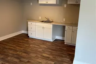 1007 Haled St, Eden, NC 27288 - Photo 5