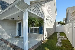 1381 Fort Pl Ct, Winston-Salem, NC 27127 - Photo 3