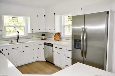 130 Greenway Drive, Mount Airy, NC 27030 - Photo 9