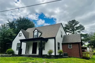 130 Greenway Dr, Mount Airy, NC 27030 - Photo 3