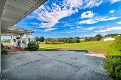 30 Boyer Lane, Sparta, NC 28675 - Photo 35