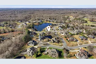 2801 Swan Lake Drive, High Point, NC 27262 - Photo 47