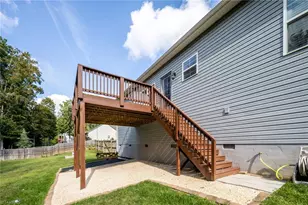 5604 Ashview Ct, Summerfield, NC 27358 - Photo 15