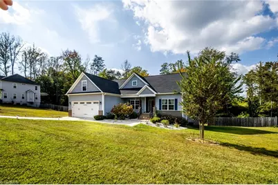 5604 Ashview Court, Summerfield, NC 27358 - Photo 5