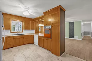 702 Cedar Ln, Reidsville, NC 27320 - Photo 11