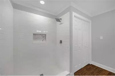 2434 New Walkertown Road, Winston-Salem, NC 27101 - Photo 21