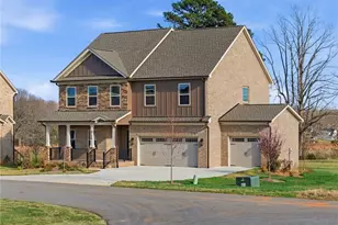 8100 Simon Dr, Stokesdale, NC 27357 - Photo 3