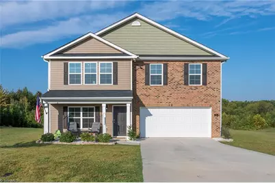 229 Rebecca Avenue, Lexington, NC 27295 - Photo 3