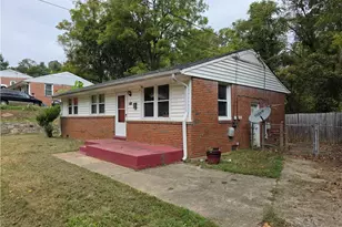 2809 Teresa Ave, Winston-Salem, NC 27105 - Photo 3