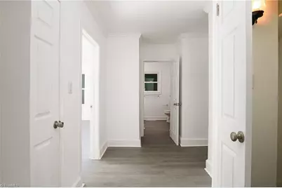 600 E Fairfield Road, High Point, NC 27263 - Photo 21