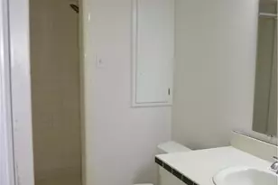 2803 Watauga Dr, Greensboro, NC 27408 - Photo 25