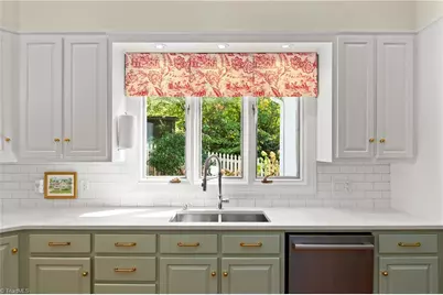 1116 Ferndale Boulevard, High Point, NC 27262 - Photo 11