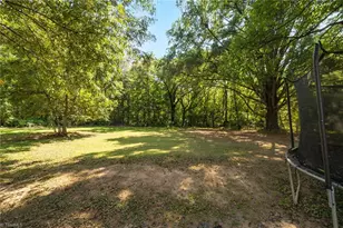 1103 Wentworth St, Reidsville, NC 27320 - Photo 33