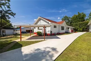 1103 Wentworth St, Reidsville, NC 27320 - Photo 31