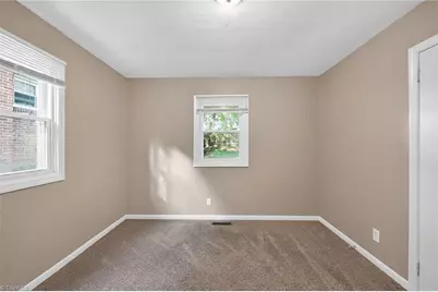 1507 Larkin Street, High Point, NC 27262 - Photo 9