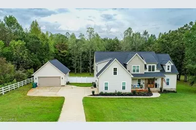 3437 Country Lane, Reidsville, NC 27320 - Photo 1