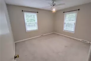 4704 Chesterton Dr, Greensboro, NC 27406 - Photo 31