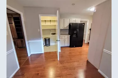 4704 Chesterton Drive, Greensboro, NC 27406 - Photo 15